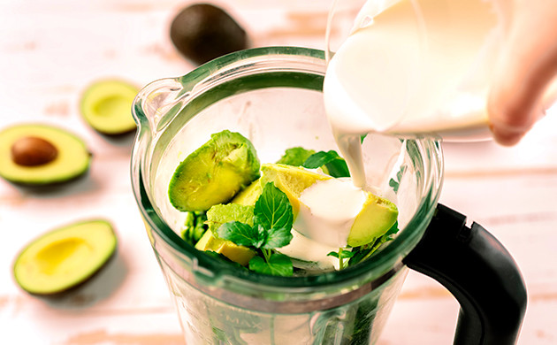 Создание идеального соуса из авокадо