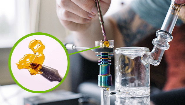 Процесс употребления концентратов марихуаны